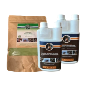 2 flesjes SilicaHorse 500ml plus een zak MoringaHorse 500 gram